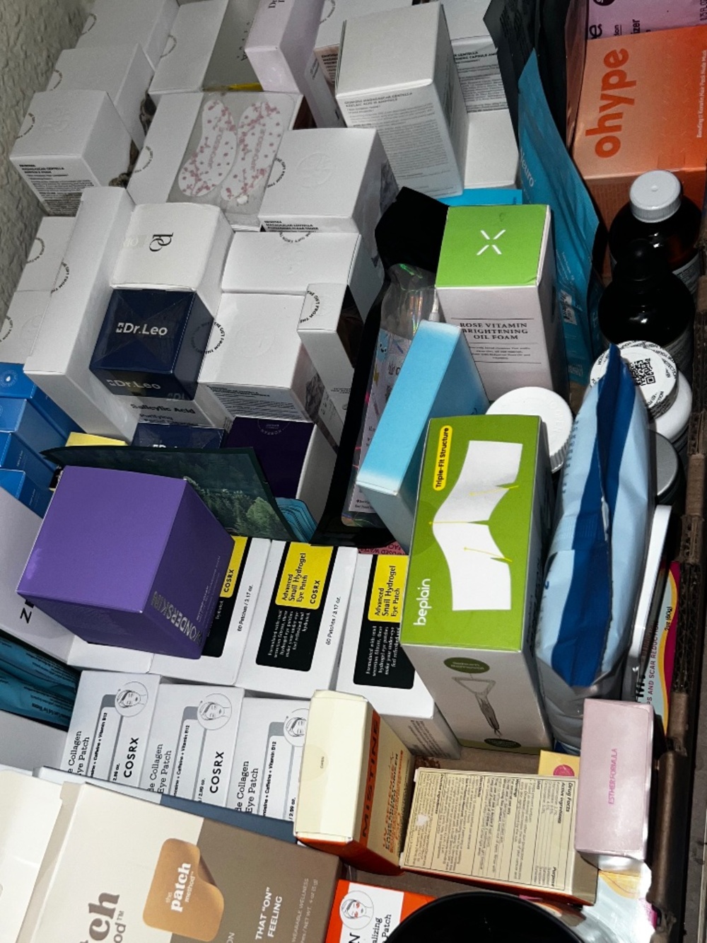 10 piece Korean skincare bundle ! Random brand new Korean skincare